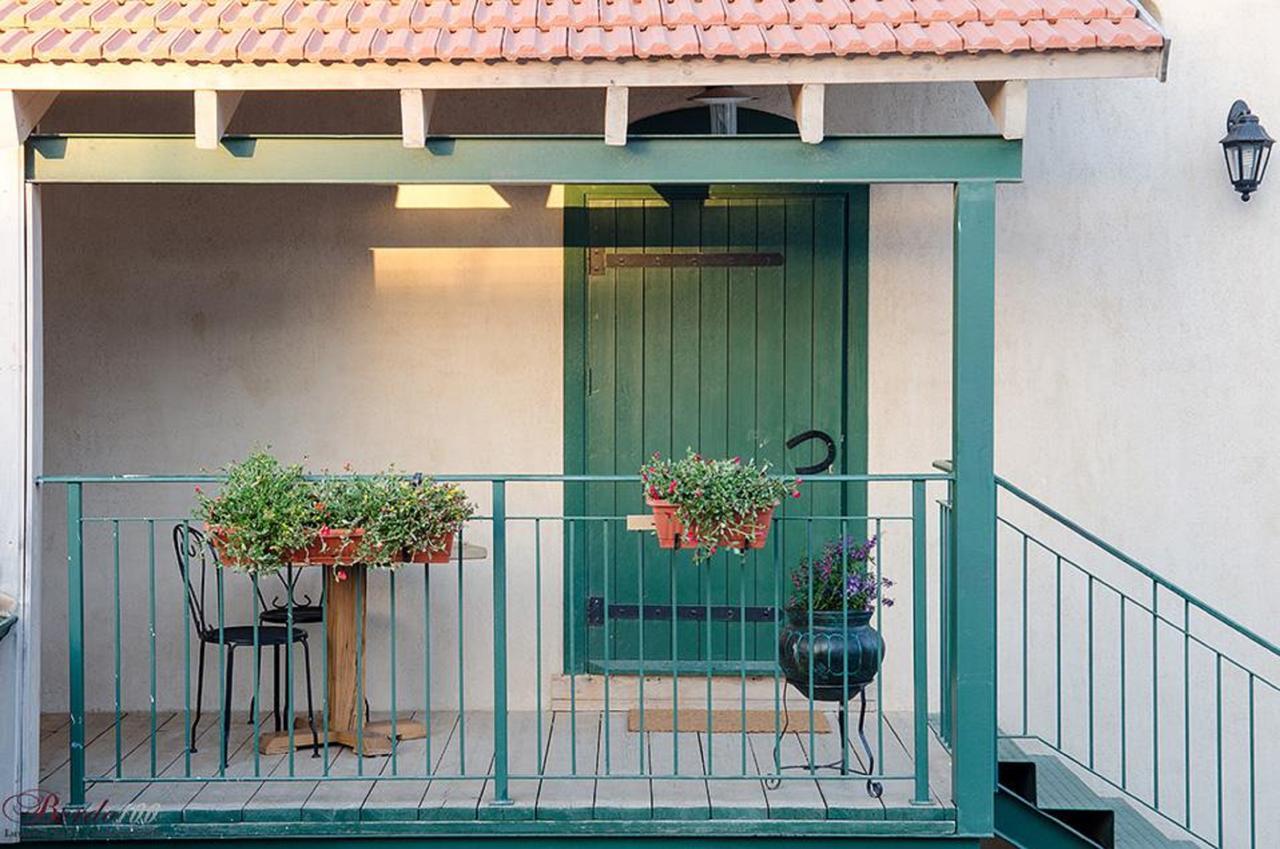 Zimer Baronita Zichron Ja’akow Exterior foto